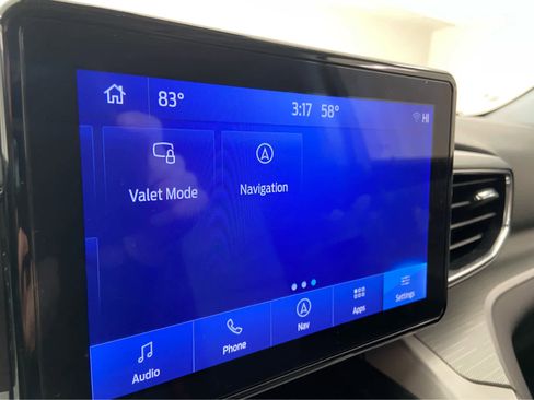 Used 2023 Ford Explorer XLT w/ Equipment Group 202A image 32