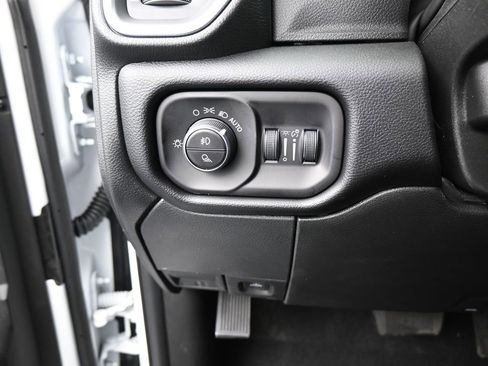 New 2026 RAM 2500 Laramie w/ Night Edition image 28