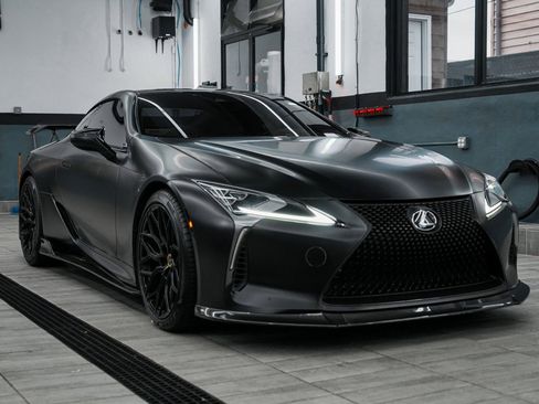 Used 2020 Lexus LC 500 Coupe w/ Performance Package image 3