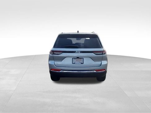 New 2025 Jeep Grand Cherokee Laredo X image 15