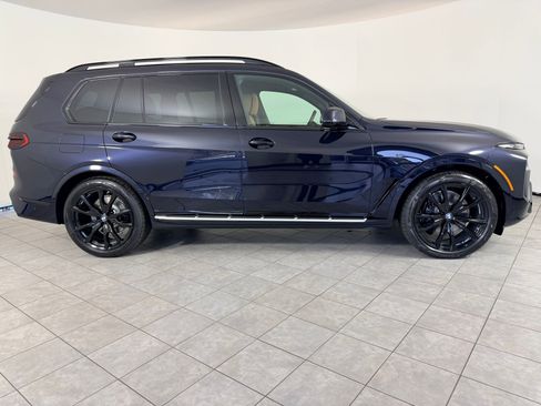 New 2026 BMW X7 xDrive40i image 8