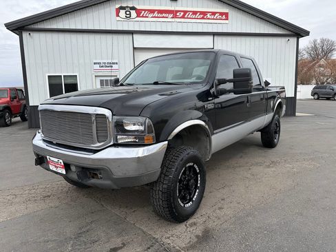 Used 2004 Ford F250 Lariat image 1