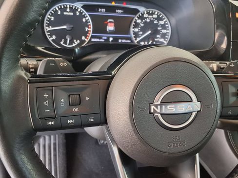 Used 2023 Nissan Pathfinder SL w/ Lighting Package (N92) AWD/4WD image 25