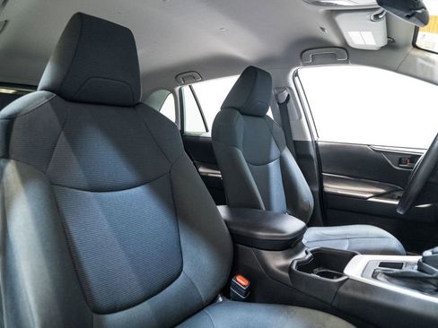 Used 2024 Toyota RAV4 LE image 13