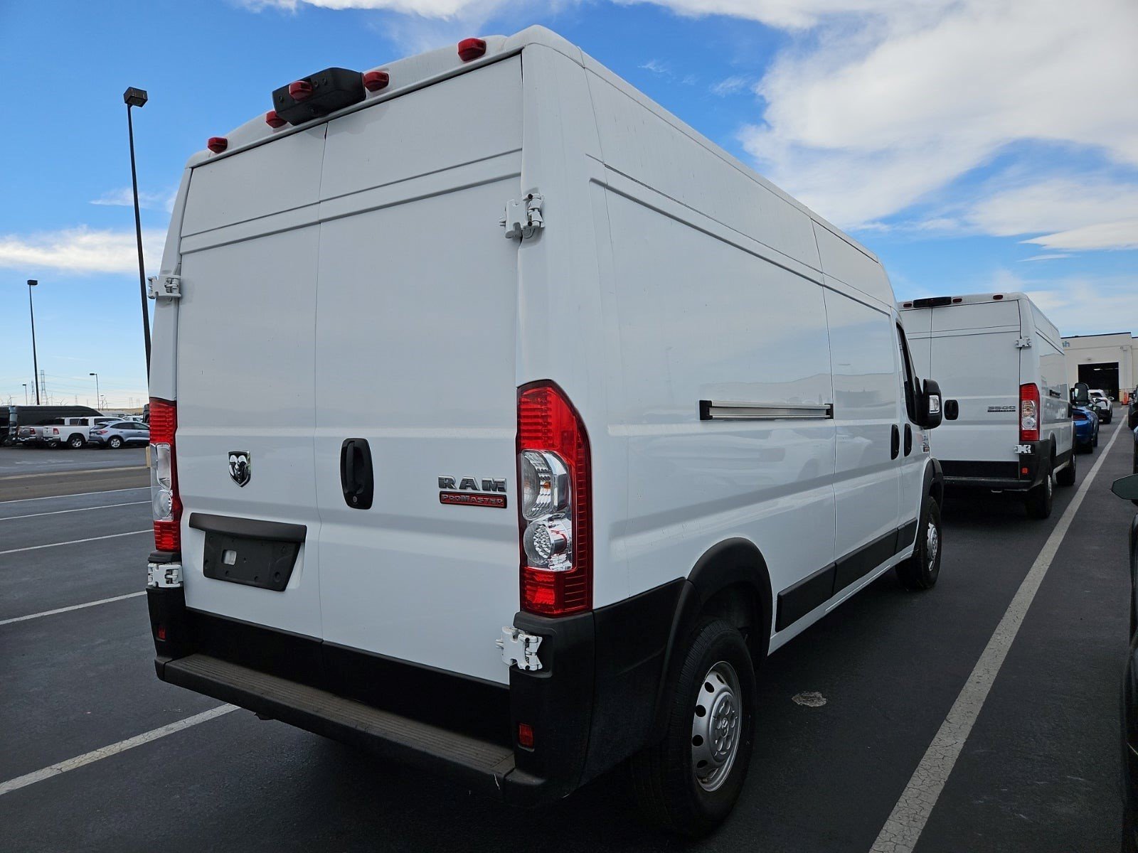 Used 2022 RAM ProMaster 2500 w/ Safety Group (A) FWD image 4