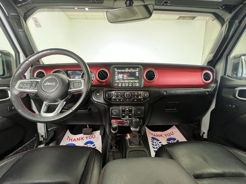 Used 2021 Jeep Wrangler Unlimited Rubicon w/ Uconnect 4C Nav & Sound Group image 10