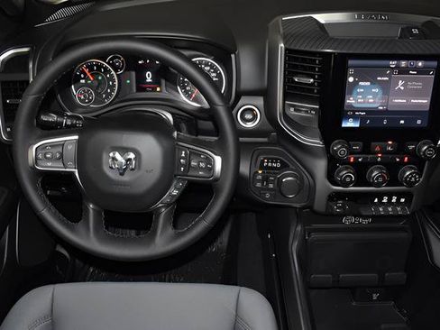 New 2026 RAM 1500 Big Horn AWD/4WD image 13