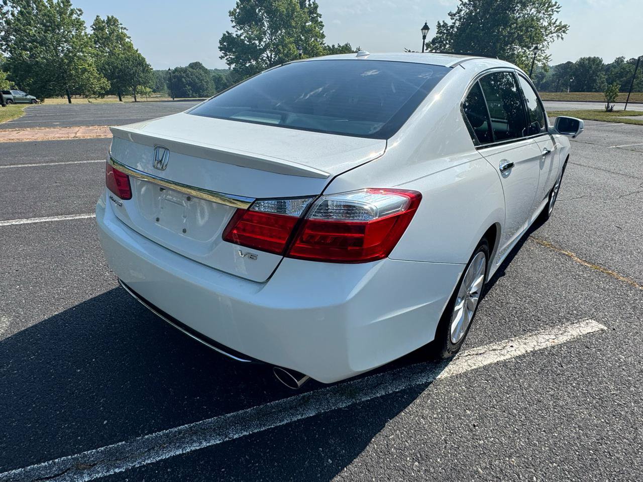 Used 2013 Honda Accord EX-L image 12