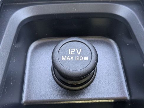New 2026 Volvo XC60 T8 Ultra w/ Protection Package Premier AWD/4WD image 31