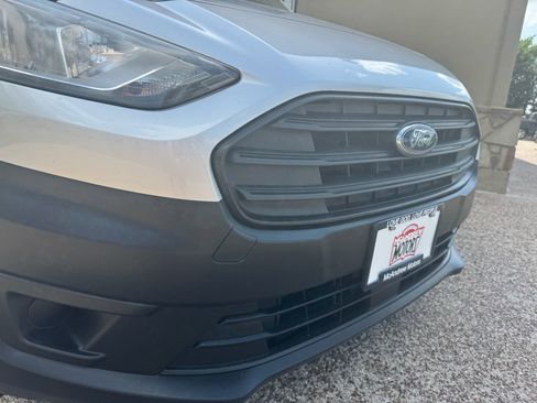 Used 2022 Ford Transit Connect XL FWD image 3