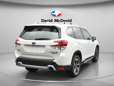 Used 2022 Subaru Forester Touring AWD/4WD image 8