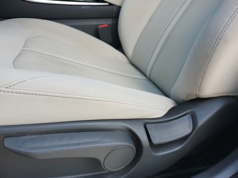 Used 2023 Hyundai Sonata SE FWD image 16