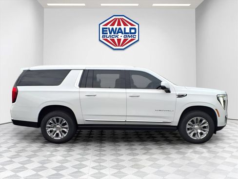 Certified 2026 GMC Yukon XL Denali w/ Sun & Power Step Package AWD/4WD image 5