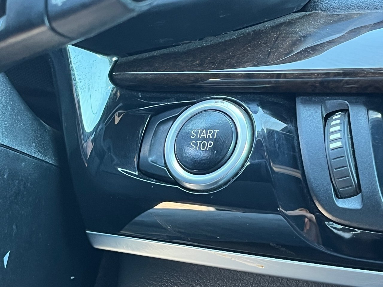 Used 2017 BMW X5 xDrive40e AWD/4WD image 22