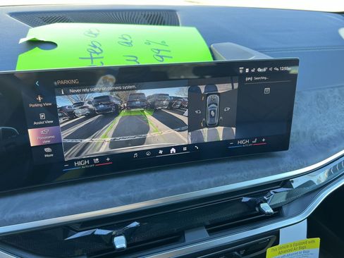 New 2026 BMW X5 xDrive40i w/ Climate Comfort Package image 16