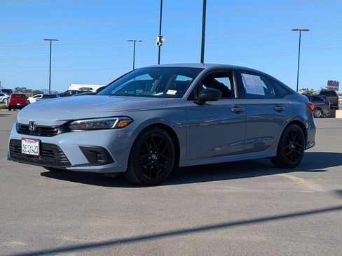 Used 2023 Honda Civic Sport image 10