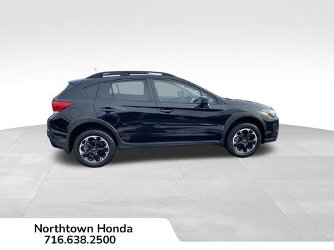Used 2023 Subaru Crosstrek 2.0i image 10