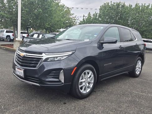 Used 2022 Chevrolet Equinox LT FWD image 8
