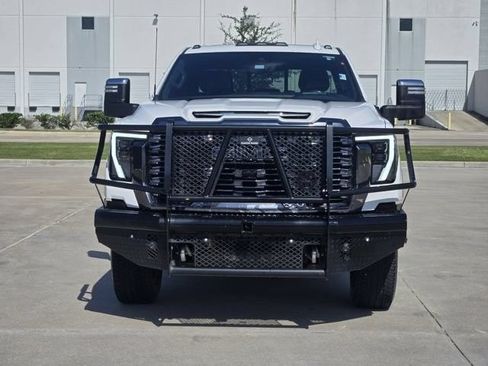 Used 2024 GMC Sierra 2500 Denali Ultimate w/ Max Trailering Package AWD/4WD image 2