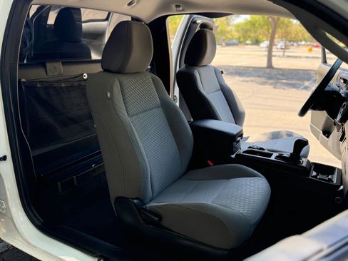 Used 2022 Toyota Tacoma SR image 16