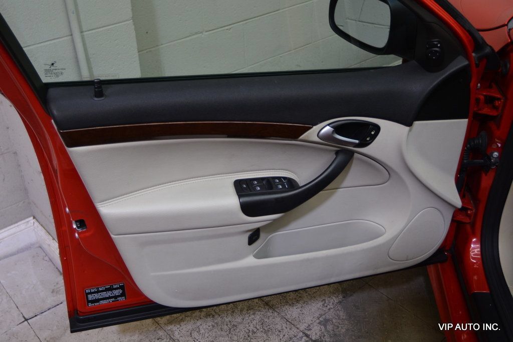 Used 2010 Saab 9-3 2.0T w/ Comfort Package FWD image 15