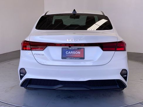 Used 2024 Kia Forte LXS FWD image 4