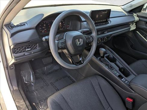 Used 2023 Honda Accord EX image 10
