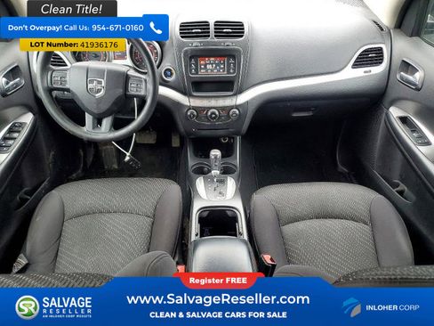 Used 2013 Dodge Journey SXT w/ Flexible Seating Group image 11