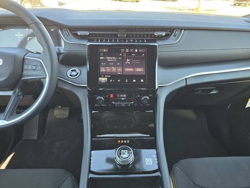 New 2026 Jeep Grand Cherokee Laredo X AWD/4WD image 11