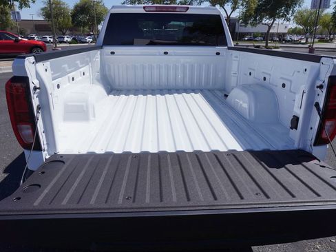 New 2026 GMC Sierra 1500 Elevation image 8