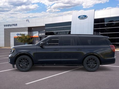 New 2026 Ford Expedition Max Platinum w/ Stealth Appearance Package AWD/4WD image 3