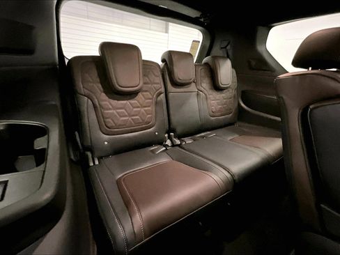 New 2026 Nissan Armada Platinum AWD/4WD image 33