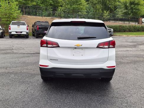 Used 2023 Chevrolet Equinox LS w/ LS Convenience Package FWD image 6