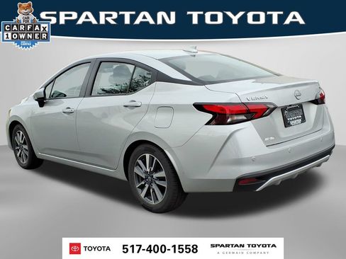 Used 2024 Nissan Versa SV FWD image 10