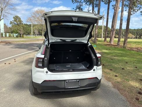 New 2026 Volvo EX30 Plus image 20