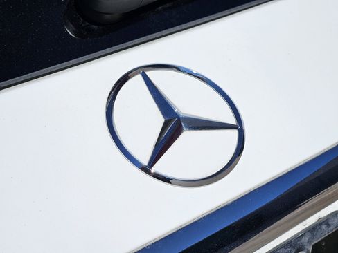 Certified 2025 Mercedes-Benz GLS 450 4MATIC image 9