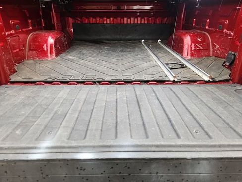 Used 2021 Chevrolet Silverado 1500 LT Trail Boss w/ Convenience Package II image 25