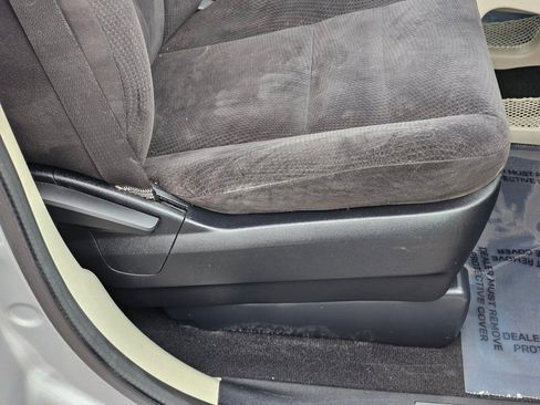 Used 2014 Dodge Grand Caravan SXT FWD image 27