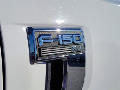 Used 2023 Ford F150 XLT image 14
