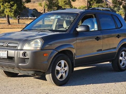 Used 2007 Hyundai Tucson GLS image 2