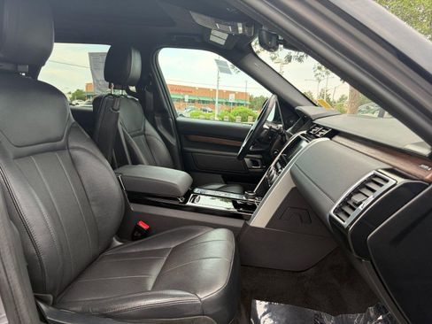 Used 2020 Land Rover Discovery HSE AWD/4WD image 27
