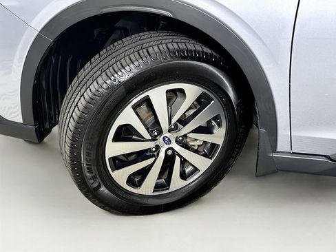 Used 2021 Subaru Outback Premium AWD/4WD image 24