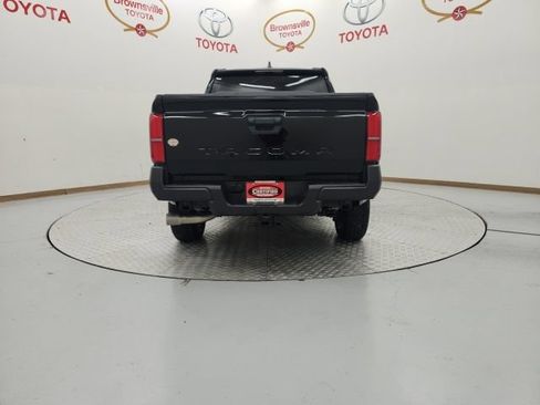 Used 2025 Toyota Tacoma SR RWD image 7