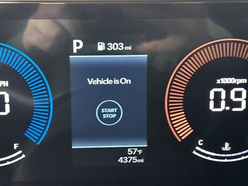 Certified 2025 Hyundai Santa Cruz SE image 47