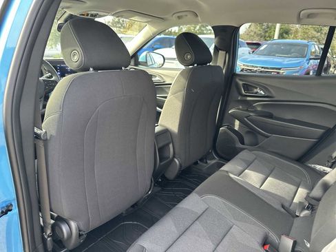 New 2026 Chevrolet Trax LS w/ LS Convenience Package FWD image 16