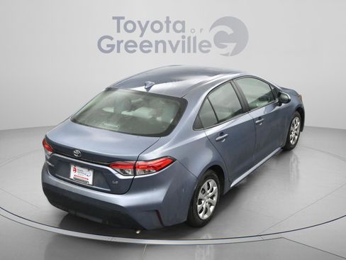 Used 2024 Toyota Corolla LE image 12