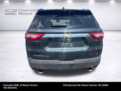 Used 2018 Chevrolet Traverse LT image 3
