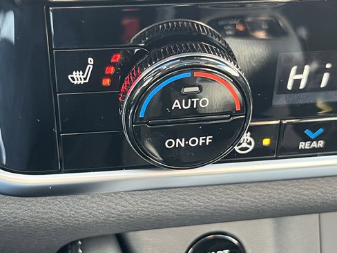 New 2026 Nissan Rogue Platinum w/ Platinum Premium Package image 33