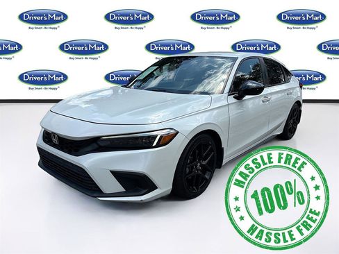 Used 2023 Honda Civic Sport image 3