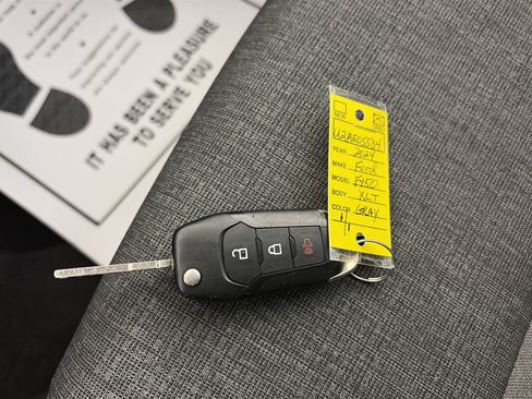 Used 2024 Ford F150 XLT image 30